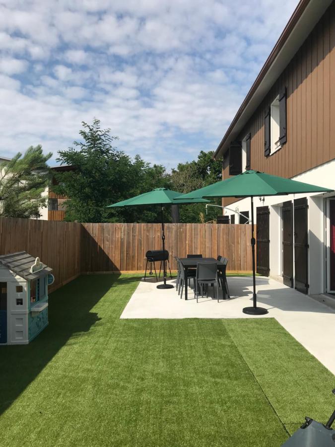 Maison 8 Personnes Biscarrosse Bourg Exterior photo